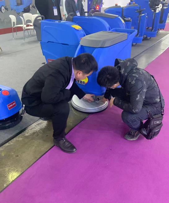 南投小型电动洗地机是否适合用于环卫保洁
