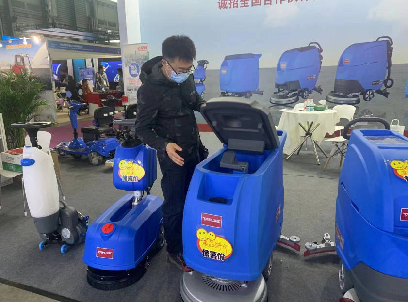 南投坦洁洗地机公司致力于电动洗地机的生产、销售和服务百家